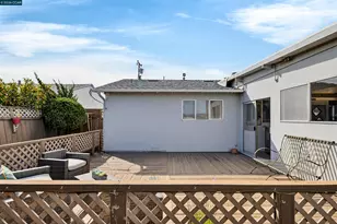 15274 Laverne Dr, San Leandro, CA 94579 - Photo 28