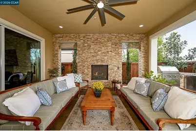 2030 Tempranillo Ln, Brentwood, CA 94513 - Photo 38