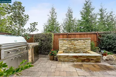 2030 Tempranillo Ln, Brentwood, CA 94513 - Photo 40