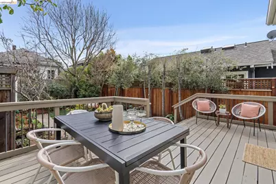 5360 Locksley Ave, Oakland, CA 94618 - Photo 36