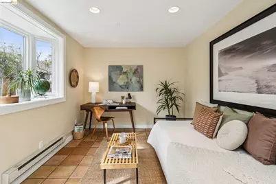 5360 Locksley Ave, Oakland, CA 94618 - Photo 40