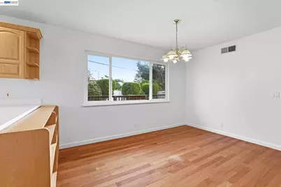 8589 Davona Dr, Dublin, CA 94568 - Photo 10