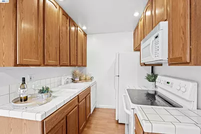 5536 Makati, San Jose, CA 95123 - Photo 14