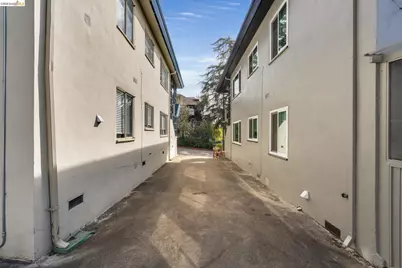2817 Palm Ct, Berkeley, CA 94705 - Photo 4