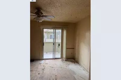 2116 Mt. Vernon Dr. #C, Modesto, CA 95350 - Photo 22