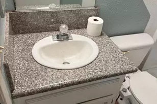 2116 Mt Vernon Dr, Modesto, CA 95350 - Photo 4