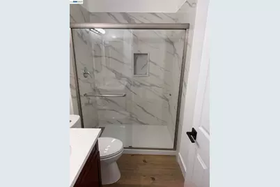 2116 Mt. Vernon Dr. #C, Modesto, CA 95350 - Photo 6