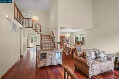 5017 Murchio Dr, Concord, CA 94521 - Photo 6