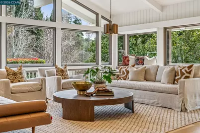 147 Amber Valley Dr, Orinda, CA 94563 - Photo 12