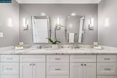 147 Amber Valley Dr, Orinda, CA 94563 - Photo 38