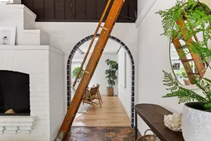 5914 Thornhill Dr, Oakland, CA 94611 - Photo 30