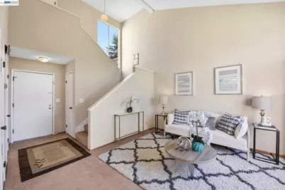 27773 Pistachio Ct, Hayward, CA 94544 - Photo 4