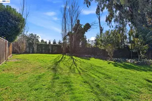 27773 Pistachio Ct, Hayward, CA 94544 - Photo 36