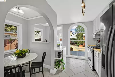 658 32nd St, Richmond, CA 94804 - Photo 16