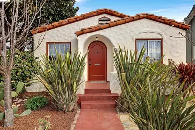 658 32nd St, Richmond, CA 94804 - Photo 2