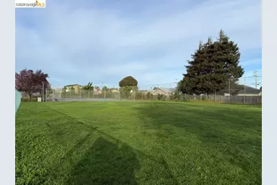 658 32nd St, Richmond, CA 94804 - Photo 38