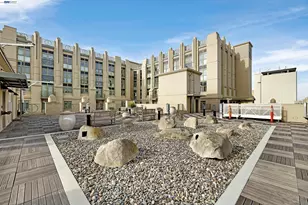 423 7th St, Oakland, CA 94607 - Photo 26