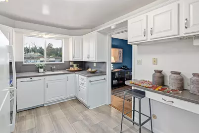 1440 Walnut St #5, Berkeley, CA 94709 - Photo 30