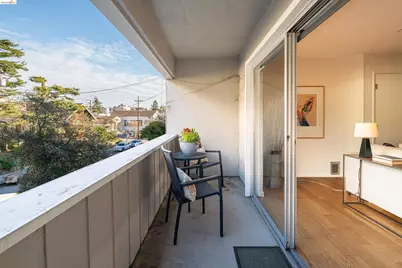 1440 Walnut St #5, Berkeley, CA 94709 - Photo 36