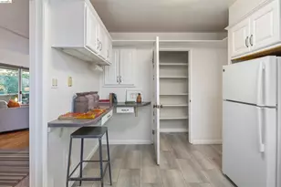 1440 Walnut St, Berkeley, CA 94709 - Photo 28