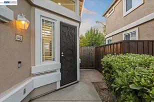 868 Berryessa Ct, Livermore, CA 94551 - Photo 8