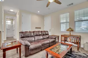 736 P St, Livermore, CA 94551 - Photo 44