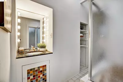 7603 Terrace Dr, El Cerrito, CA 94530 - Photo 18