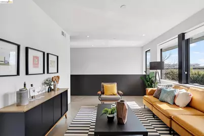 811 Folger Ave, Berkeley, CA 94710 - Photo 22