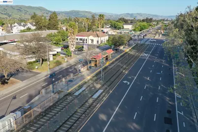 2200 Beech Cir, San Jose, CA 95131 - Photo 34