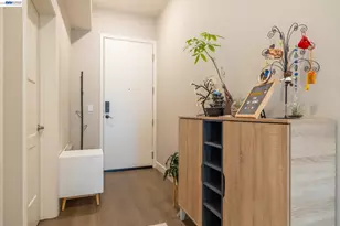 263 Llano de los Robles Ave, San Jose, CA 95136 - Photo 2