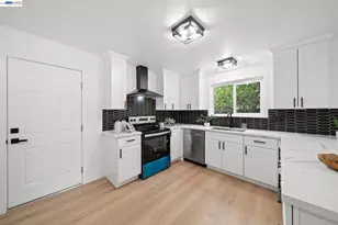 1602 Endriss Dr, Martinez, CA 94553 - Photo 12