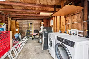 1066 Bayview Ave, Oakland, CA 94610 - Photo 36