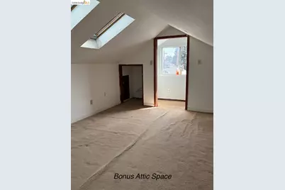 1066 Bayview Ave, Oakland, CA 94610 - Photo 34