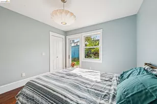 1066 Bayview Ave, Oakland, CA 94610 - Photo 20
