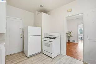 1424 Hampel St, Oakland, CA 94602 - Photo 18