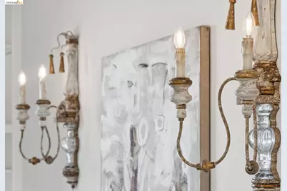 906 Paramount Rd, Oakland, CA 94610 - Photo 12