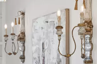 906 Paramount Rd, Oakland, CA 94610 - Photo 12