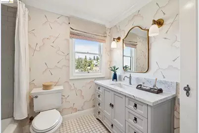 906 Paramount Rd, Oakland, CA 94610 - Photo 44