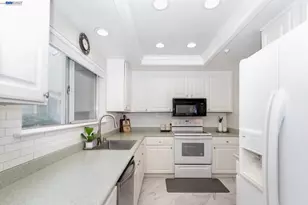 2627 Oak Rd, Walnut Creek, CA 94597 - Photo 8