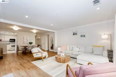 2627 Oak Rd #A, Walnut Creek, CA 94597 - Photo 1