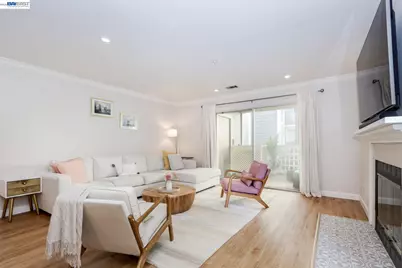 2627 Oak Rd #A, Walnut Creek, CA 94597 - Photo 4