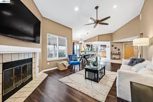 2101 Portside Ct, Discovery Bay, CA 94505 - Photo 14