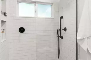 6931 Pinehaven Rd, Oakland, CA 94611 - Photo 32