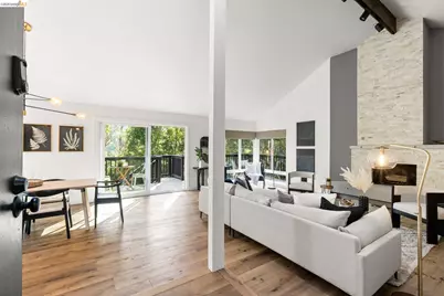 6931 Pinehaven Rd, Oakland, CA 94611 - Photo 2