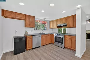 730 Stratford Ave, Dixon, CA 95620 - Photo 14