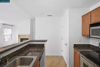 140 Reflections Dr #21, San Ramon, CA 94583 - Photo 12