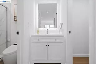 25055 Copa Del Oro Dr, Hayward, CA 94545 - Photo 22