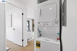 25055 Copa Del Oro Dr, Hayward, CA 94545 - Photo 28