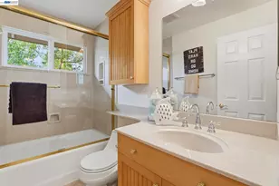 3593 Whitehall Ct, Pleasanton, CA 94588 - Photo 18