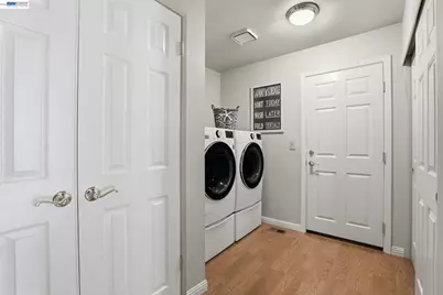 3593 Whitehall Ct, Pleasanton, CA 94588 - Photo 22